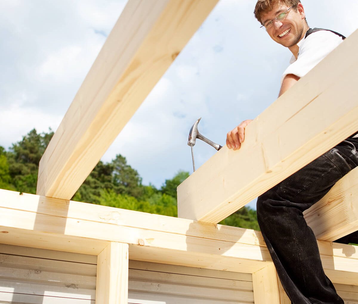 Roof Materials: Get an Old-World Look With Clay Roof Tiles